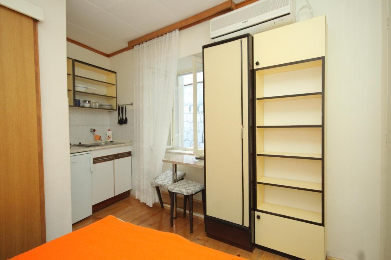 Apartments And Rooms By The Sea Komiza, Vis - 2431 Exterior foto